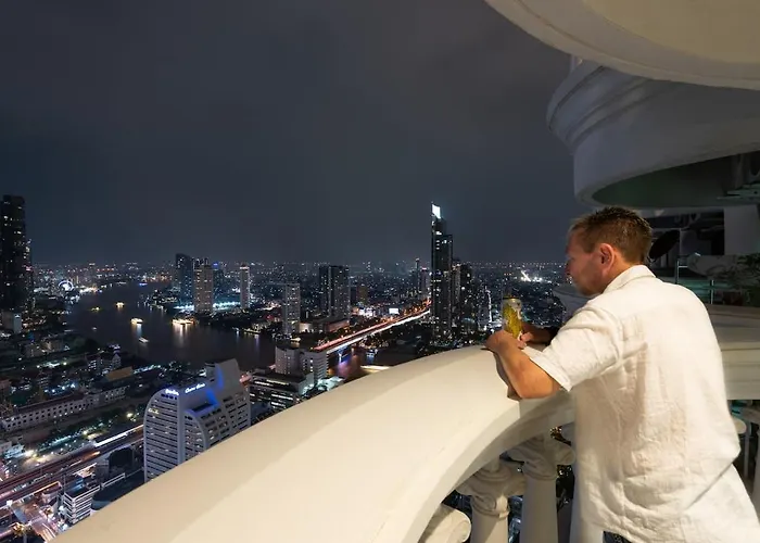 2 Bedroom State Tower Sathorn 아파트 *